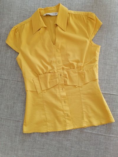 Лот: 15279072. Фото: 1. Блузка горчичного цвета. Блузы, рубашки