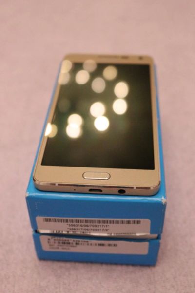 Лот: 10649035. Фото: 1. Samsung Galaxy A5 SM-A500F. Смартфоны
