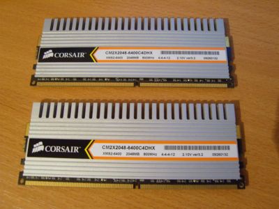 Лот: 3518042. Фото: 1. Оперативная память Corsair DDR2... Оперативная память