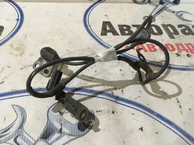 Лот: 21719189. Фото: 1. датчик abs Mazda Demio DW3W. Двигатель и элементы двигателя