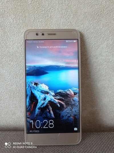 Лот: 17432581. Фото: 1. Смартфон Huawei P10 lite в хорошем... Смартфоны