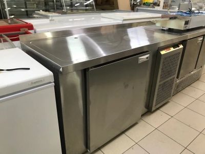 Лот: 16320315. Фото: 1. Стол холодильный -кегератор HiCold. Холодильное