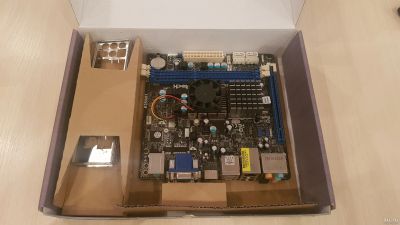 Лот: 15194249. Фото: 1. Материнская плата mini-ITX с интегрированным... Материнские платы