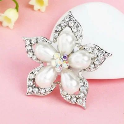 Лот: 3896492. Фото: 1. Брошь Цветок. Броши