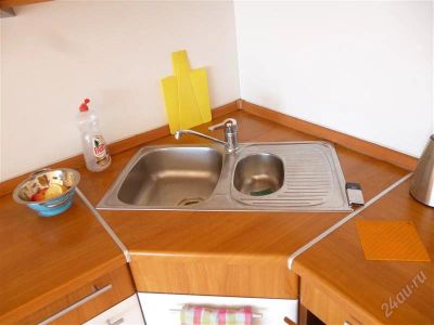 Лот: 2086325. Фото: 1. Угловой кухонный гарнитур. Кухонные гарнитуры