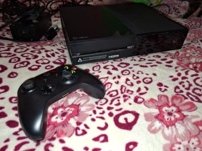 Лот: 20754153. Фото: 1. Xbox One. Игровые приставки, консоли