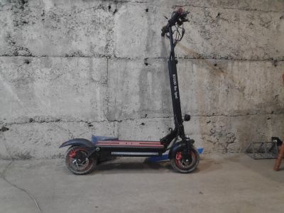 Лот: 22197255. Фото: 1. Kugoo Max Speed с увеличенным... Электросамокаты, гироскутеры, сигвеи
