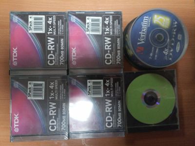 Лот: 17700079. Фото: 1. CD-RW, DVD-RW, новые, в упаковке. CD, DVD, BluRay