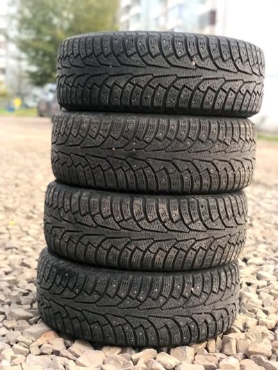 Лот: 16707324. Фото: 1. Продам зимнюю резину Nokian Hakkapeliitta... Шины