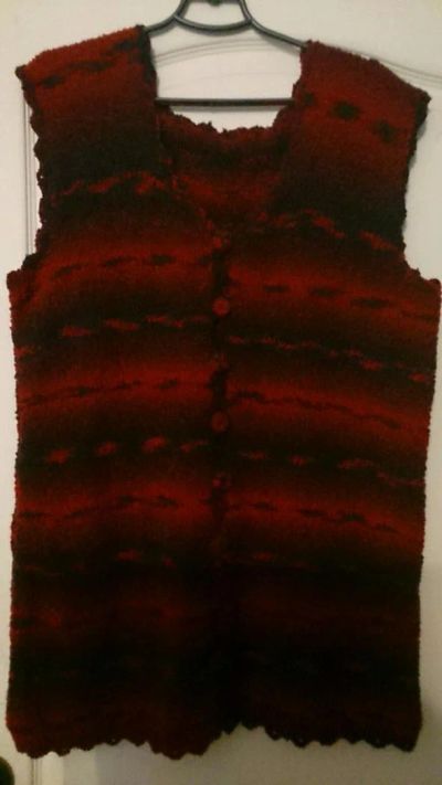 Лот: 7354401. Фото: 1. Жилет бордовый. Пиджаки, жакеты, жилеты