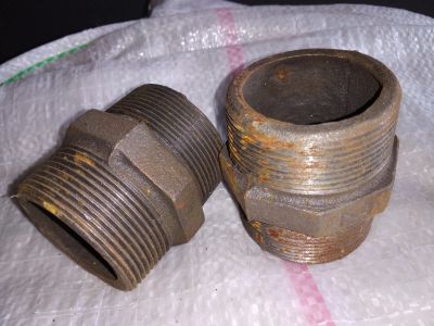 Лот: 15850069. Фото: 1. ниппель чугунный 2"...(35-3\4). Фитинги, подводка
