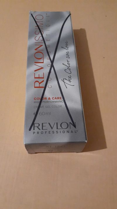 Лот: 19363156. Фото: 1. Краска для волос Revlon 8SN. Уход за волосами 