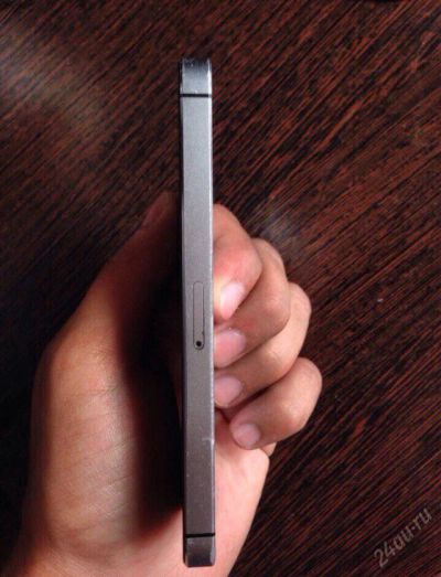 Лот: 5896281. Фото: 1. iPhone 5S 32gb Space Gray. Смартфоны