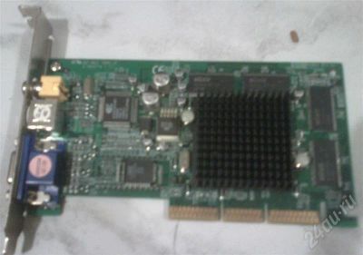 Лот: 567511. Фото: 1. Видеокарта GeForce 2 MX-200 32Mb... Видеокарты