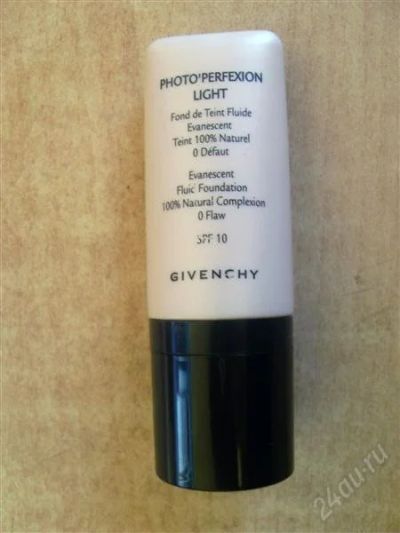 Лот: 1293940. Фото: 1. Тональный крем "Givenchy" со спонжем... Унисекс парфюмерия