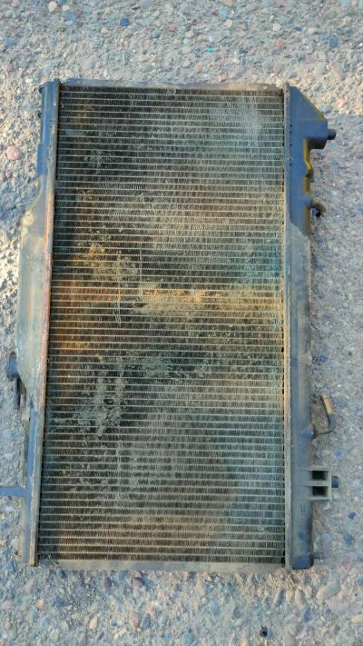 Лот: 17998706. Фото: 1. Радиатор Toyota Corona AT190. Двигатель и элементы двигателя