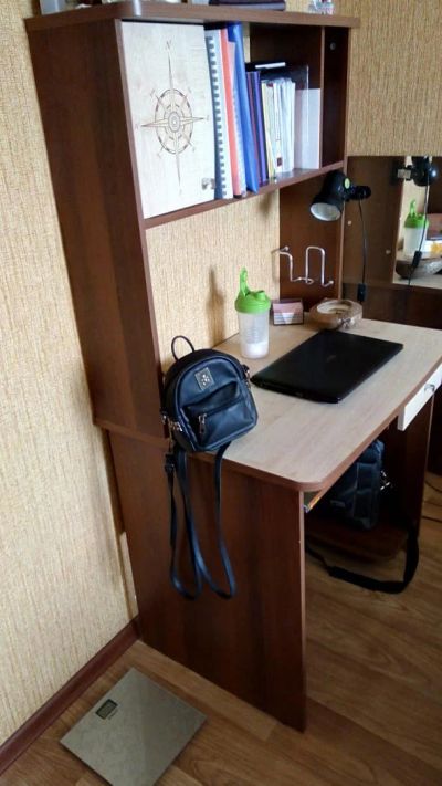 Лот: 9756254. Фото: 1. Компьютерный стол. Компьютерные и письменные столы