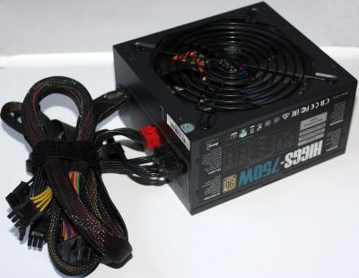 Лот: 20833199. Фото: 1. AeroCool Higgs-750W 90+. Корпуса, блоки питания