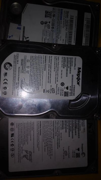 Лот: 8575180. Фото: 1. жестки диск 3шт одним лотом на... Жёсткие диски (HDD)