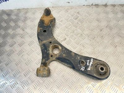 Лот: 25071946. Фото: 1. рычаг toyota corolla ZRE151L. Двигатель и элементы двигателя