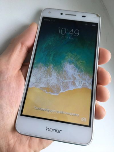 Лот: 11080975. Фото: 1. Смартфон Honor 5A (имеются повреждения... Смартфоны