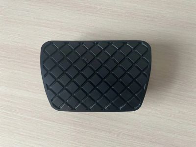 Лот: 25376875. Фото: 1. Накладка на педаль тормоза Audi... Кузов