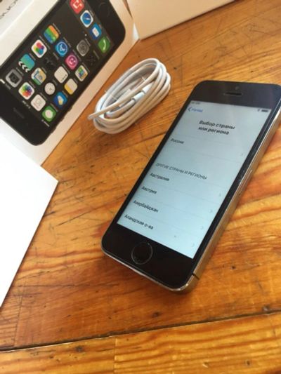 Лот: 11735380. Фото: 1. iphone 5s 32gb. Смартфоны