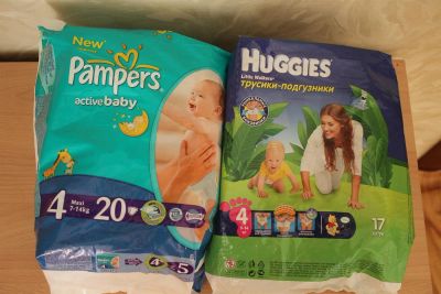 Лот: 3279328. Фото: 1. Подгузники Pampers и трусики Huggies. Детская гигиена
