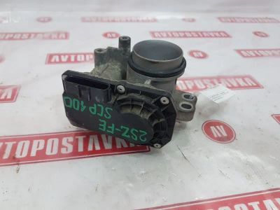 Лот: 21096814. Фото: 1. Заслонка дроссельная Toyota Ractis... Двигатель и элементы двигателя