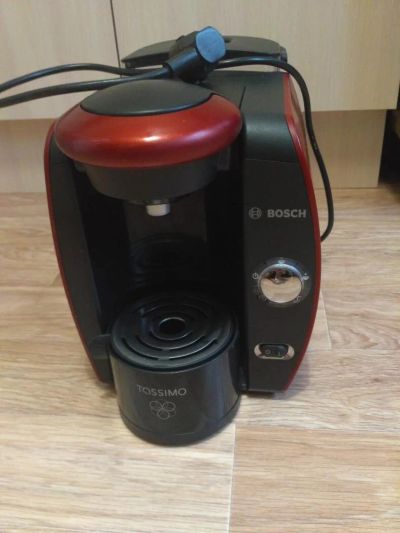 Лот: 10526452. Фото: 1. Капсульная кофемашина Bosch TAS4013EE... Чайники, кофемашины, кулеры
