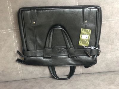 Лот: 17165984. Фото: 1. Сумка Armani. Сумки