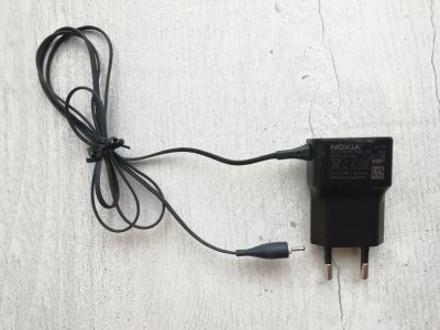 Лот: 19919442. Фото: 1. Зарядное устройство Nokia AC-11E... Зарядные устройства, блоки питания, адаптеры сетевые для смартфонов