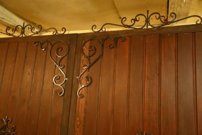 Лот: 18724415. Фото: 1. Ворота деревянные сосна с коваными... Ворота, заборы, шлагбаумы