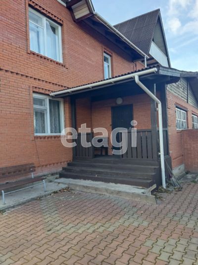Лот: 18352694. Фото: 1. Продам 2-этажн. коттедж 281 кв... Дома