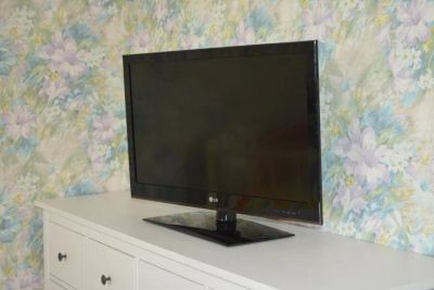 Лот: 15265631. Фото: 1. Неисправный ЖК LED-телевизор 32... Телевизоры
