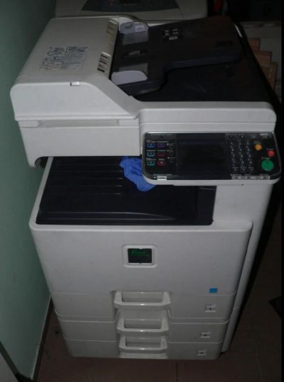 Лот: 8839307. Фото: 1. Цветное лазерное МФУ Kyocera FS-8025MFP. МФУ и копировальные аппараты