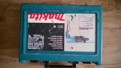 Лот: 8416587. Фото: 1. Перфоратор Makita HR 2450 б.у. Электроинструмент