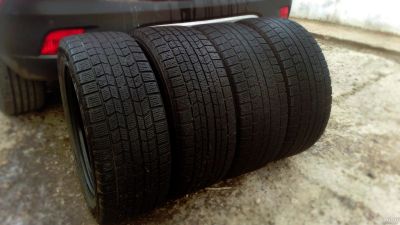 Лот: 14854319. Фото: 1. Dunlop Graspic DS3 215/55 R16... Шины