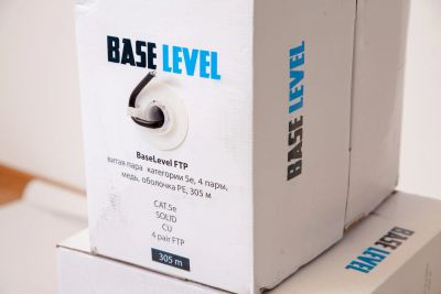 Лот: 6272495. Фото: 1. Кабель витая пара BaseLevel BL-FTP-004-5e-CU-PE. Сетевые кабели