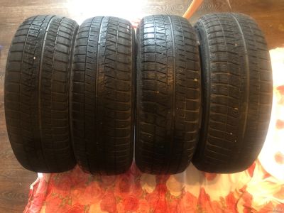 Лот: 18176418. Фото: 1. Резина липучка Bridgestone blizzak... Шины