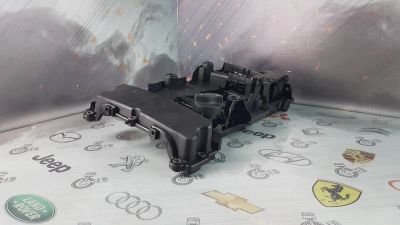 Лот: 23584396. Фото: 1. Крышка головки блока цилиндров... Двигатель и элементы двигателя