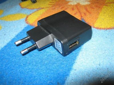 Лот: 1611249. Фото: 1. CЗУ->USB -> miniUSB. Зарядные устройства, блоки питания для бытовой техники