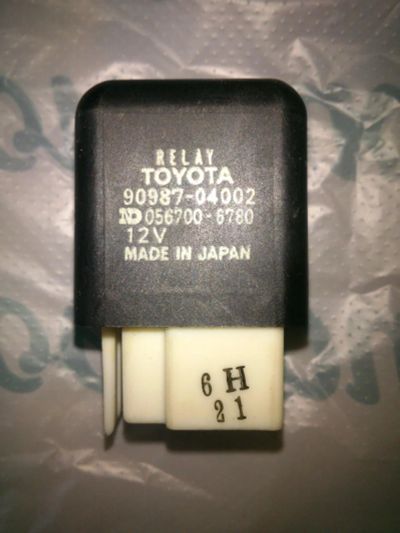 Лот: 11513634. Фото: 1. Реле 90987-04002. Электрооборудование