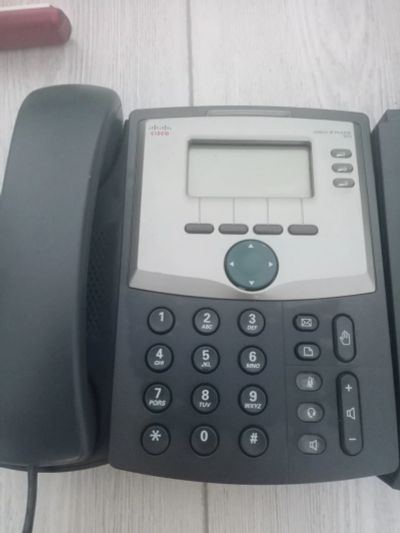 Лот: 17249444. Фото: 1. Cisco ip phone 303. Маршрутизаторы (роутеры)