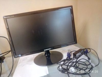 Лот: 11841545. Фото: 1. Монитор Samsung SyncMaster S19A300. ЖК-мониторы