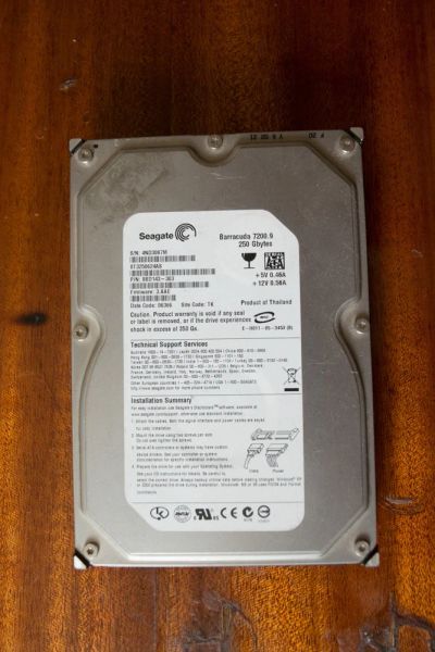 Лот: 7102111. Фото: 1. HDD seagate barracuda 7200.9 250gb... Жёсткие диски (HDD)