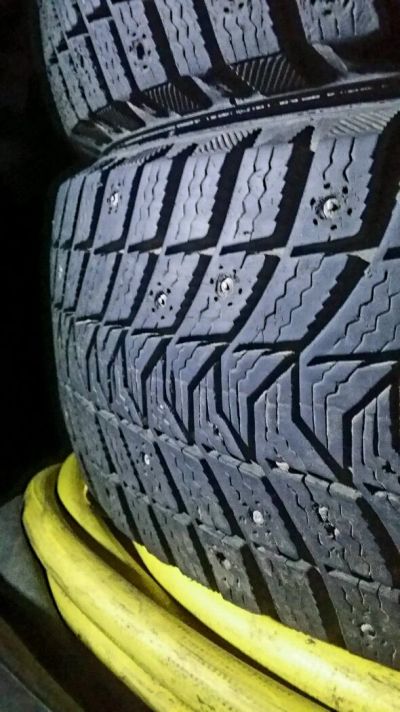 Лот: 12567134. Фото: 1. Пара Michelin X-Ice North 3. Шины