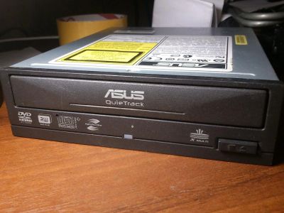 Лот: 10228503. Фото: 1. DVD RW привод Asus Quie Track. Приводы CD, DVD, BR, FDD