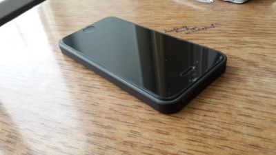 Лот: 6899619. Фото: 1. Iphone 5 black 32gb. Смартфоны