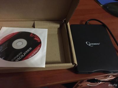 Лот: 12735018. Фото: 1. Внешний дисковод floppy 3.5. Приводы CD, DVD, BR, FDD